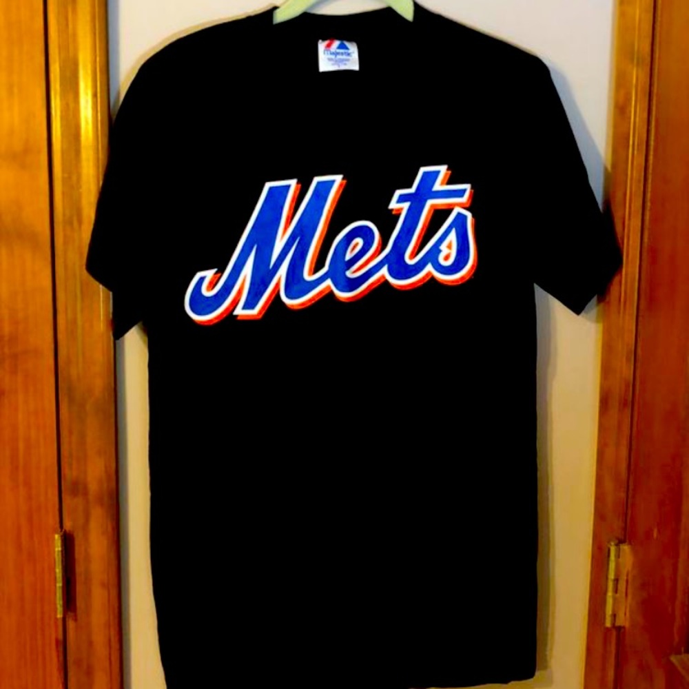 🔹Women’s Mets T Shirt- size small